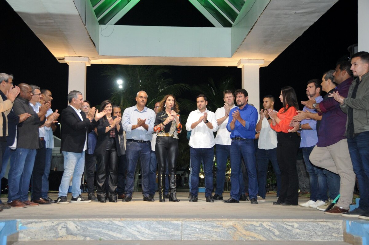 Vice-governador  participa da abertura da ExpoAgro Quissamã