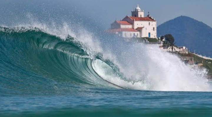 Saquarema recebe o título de Capital Nacional do Surf
