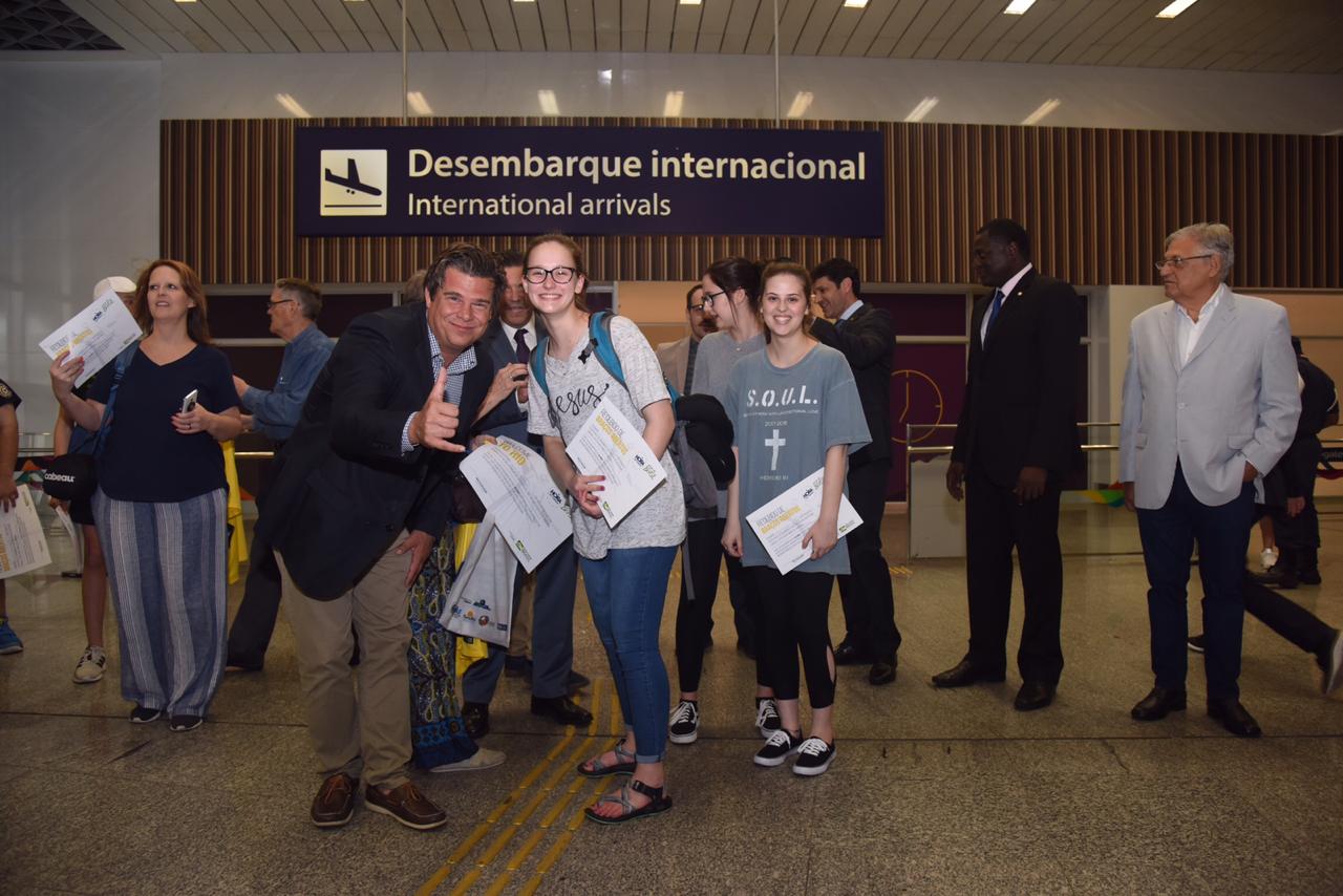 Primeiros turistas com isenção de visto chegam ao Brasil