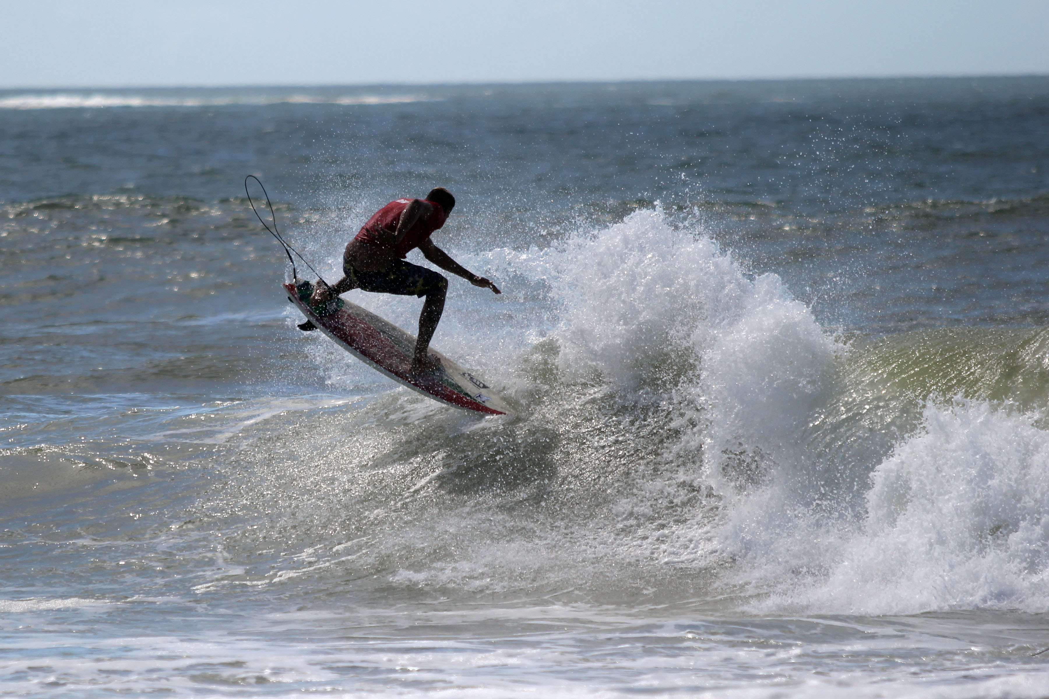 Praia do Pecado, em Macaé, sediará etapa do Circuito Estadual de Surf