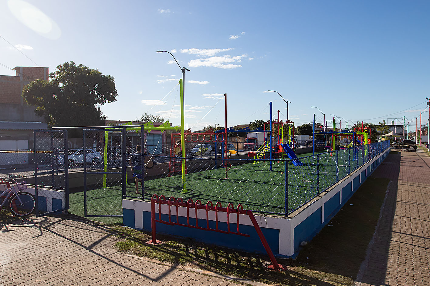 Praças revitalizadas serão entregues até o aniversário da cidade