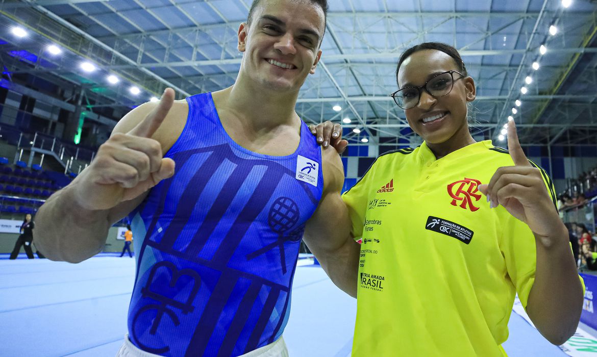 Rebeca Andrade e Caio Souza brilham no Brasileiro de Ginástica