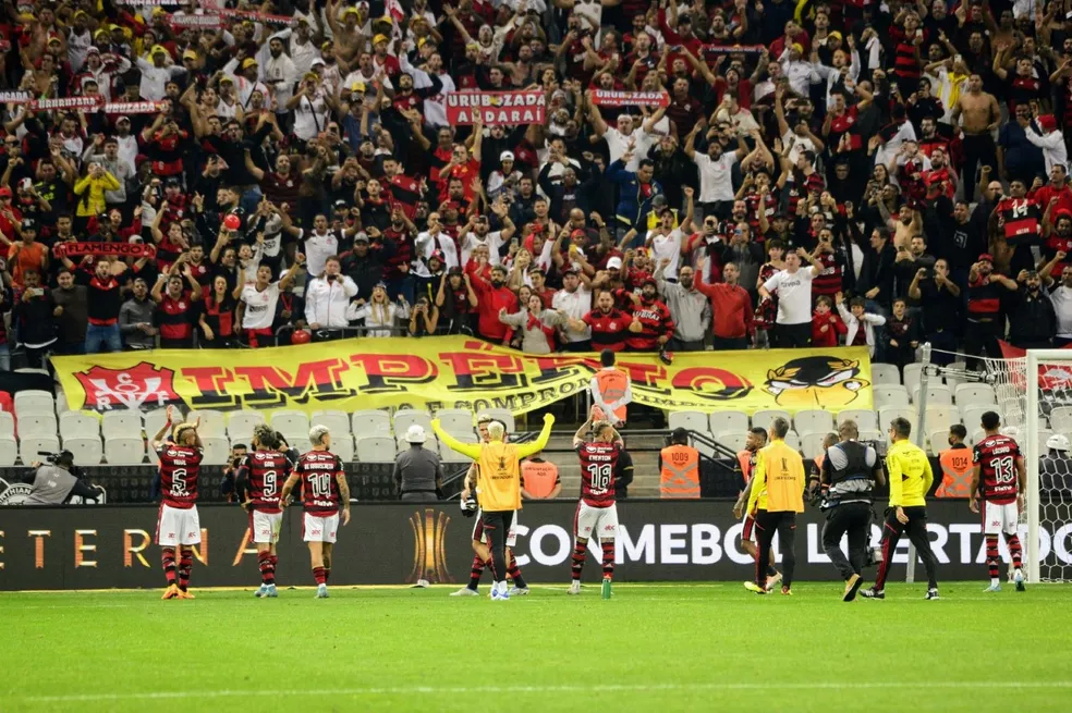 Flamengo domina e dá grande passo para classificação