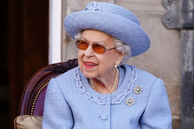 Governo federal decreta luto oficial de três dias após morte da rainha Elizabeth II