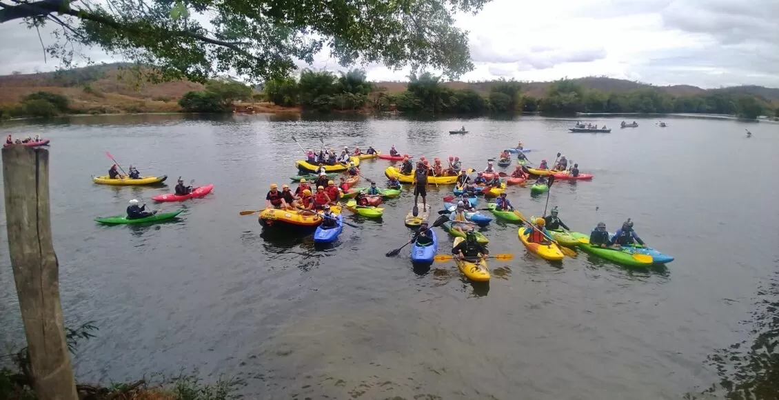 Canoístas do Brasil se reuniram em Cantagalo