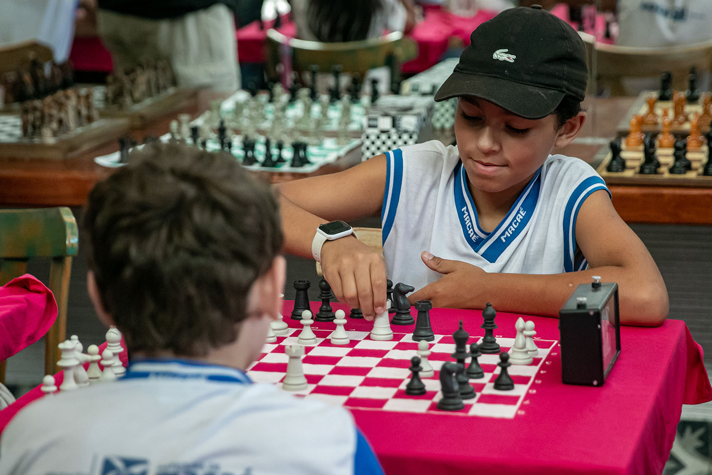 Campeonato nos Cavaleiros fomenta xadrez extraclasse