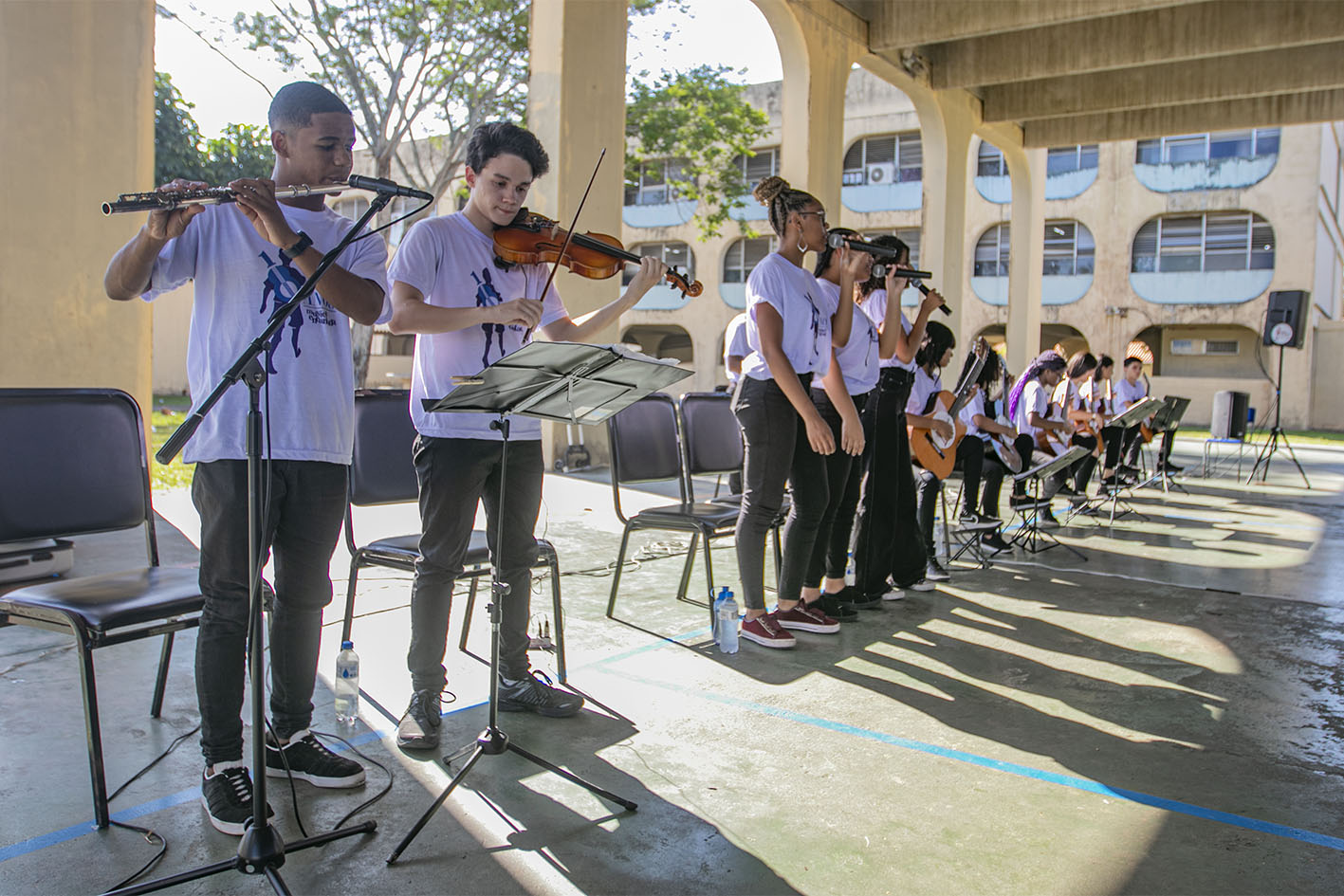 Projeto musical reúne mil alunos do Ciep Leonel Brizola