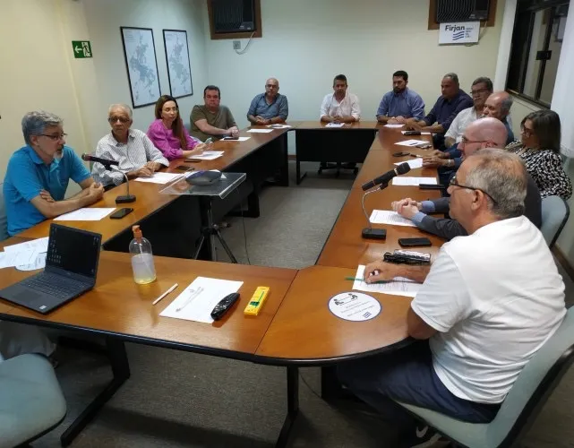 Firjan Norte Fluminense destaca cenário dos mercados de óleo, gás e energias a prefeituras da região