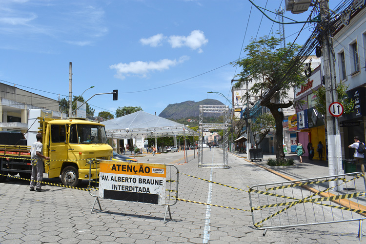 Tráfego intenso e confuso nesta terça em Friburgo