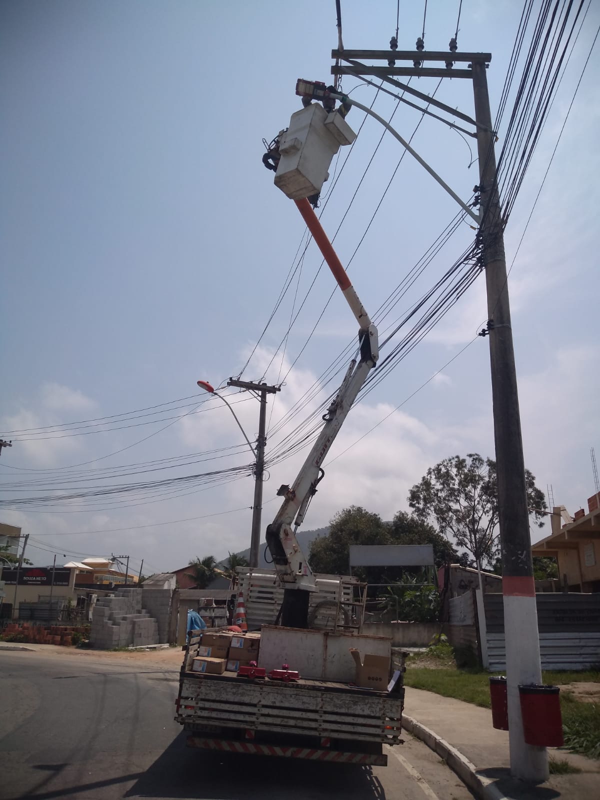 Maricá já instalou mais de 1.600 novas lâmpadas de led