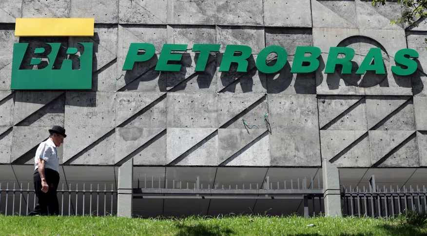 Petrobras assina contrato para construção da 10ª plataforma em Búzios