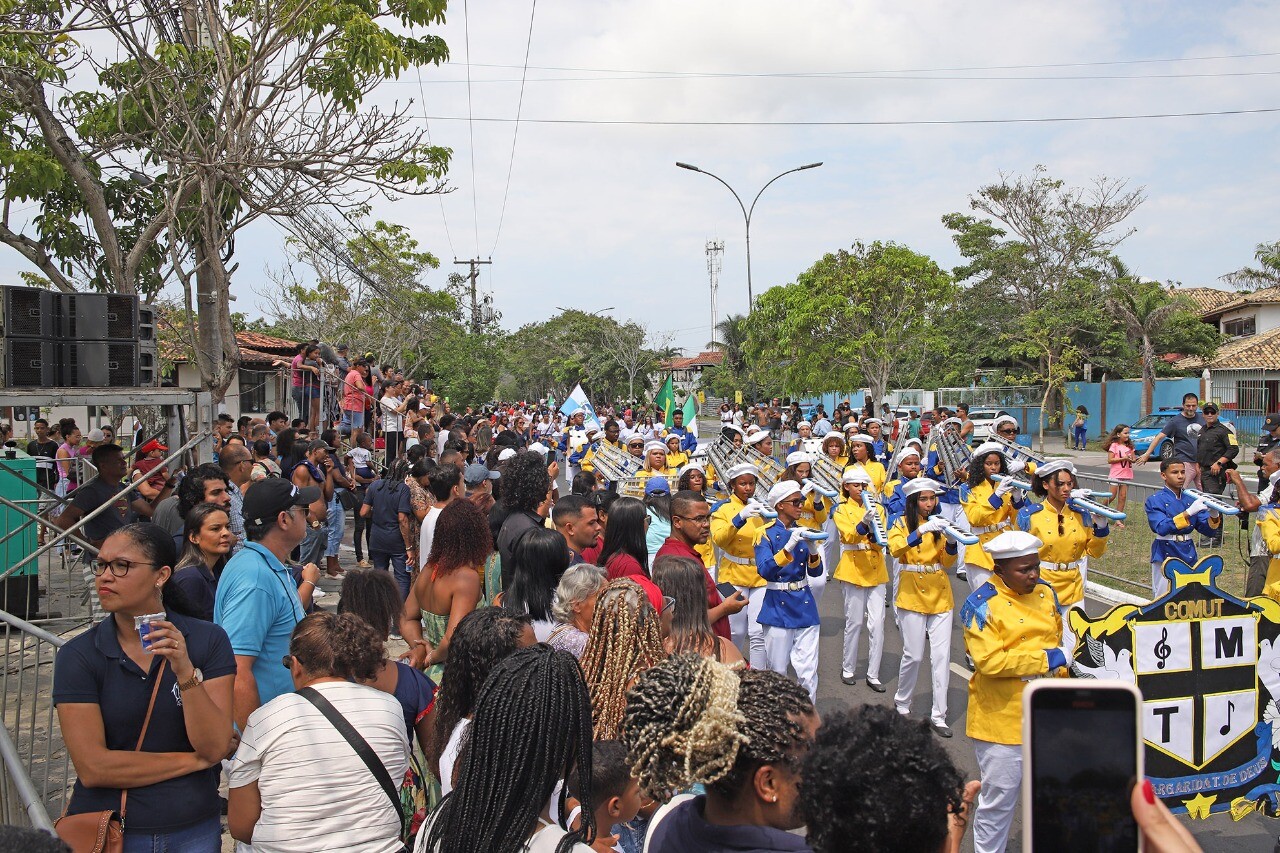 Búzios teve maior Desfile Cívico já realizado na cidade