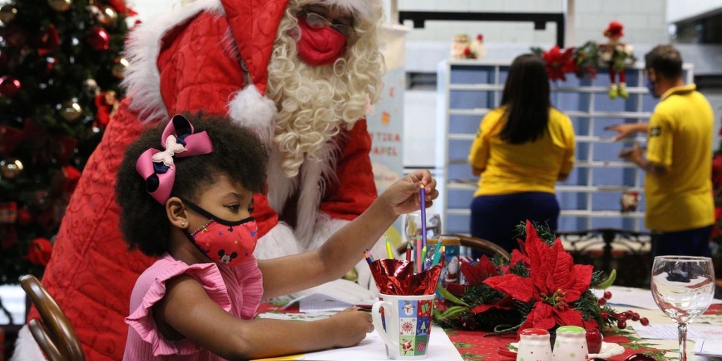 Correios de Friburgo já estão recebendo cartinhas para o Papai Noel