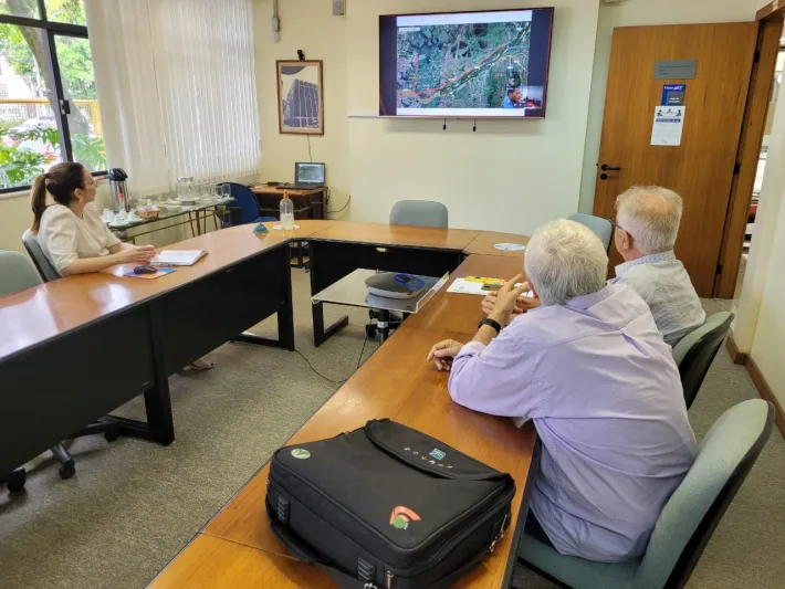 Reunião entre DER, Prefeitura, Porto do Açu e Firjan discute novo trajeto entre Distrito Industrial e Ponte da Integração