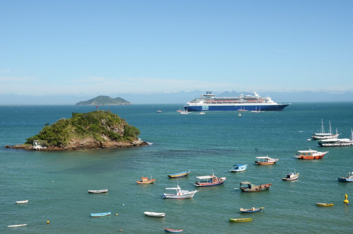 13 Transatlânticos passarão por Búzios até o final do ano