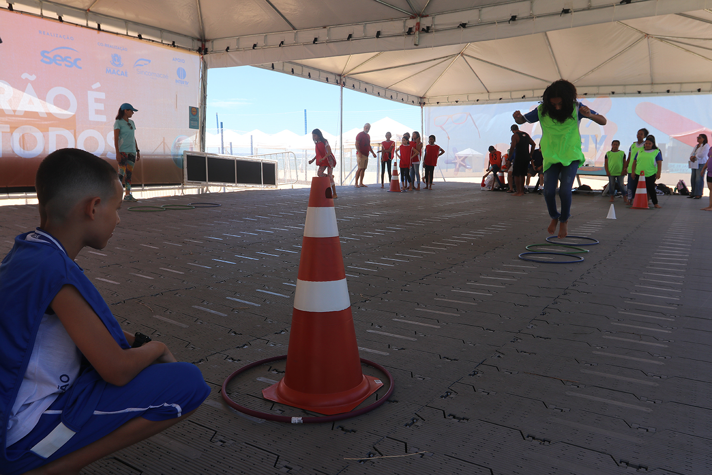 Escola com Vida inicia atividades na arena do Sesc