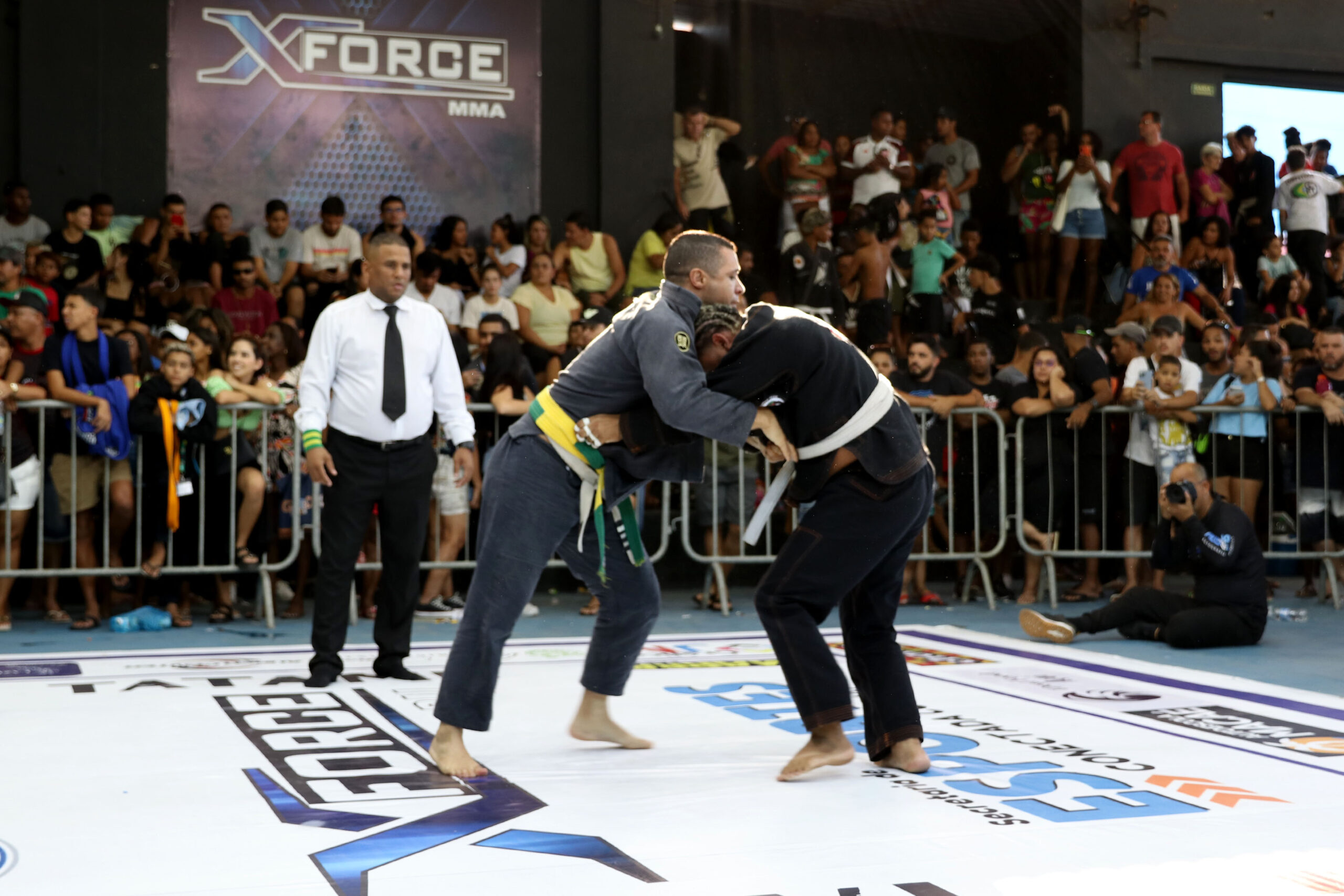 X Force reúne atletas em dia de competições do Jiu-Jitsu