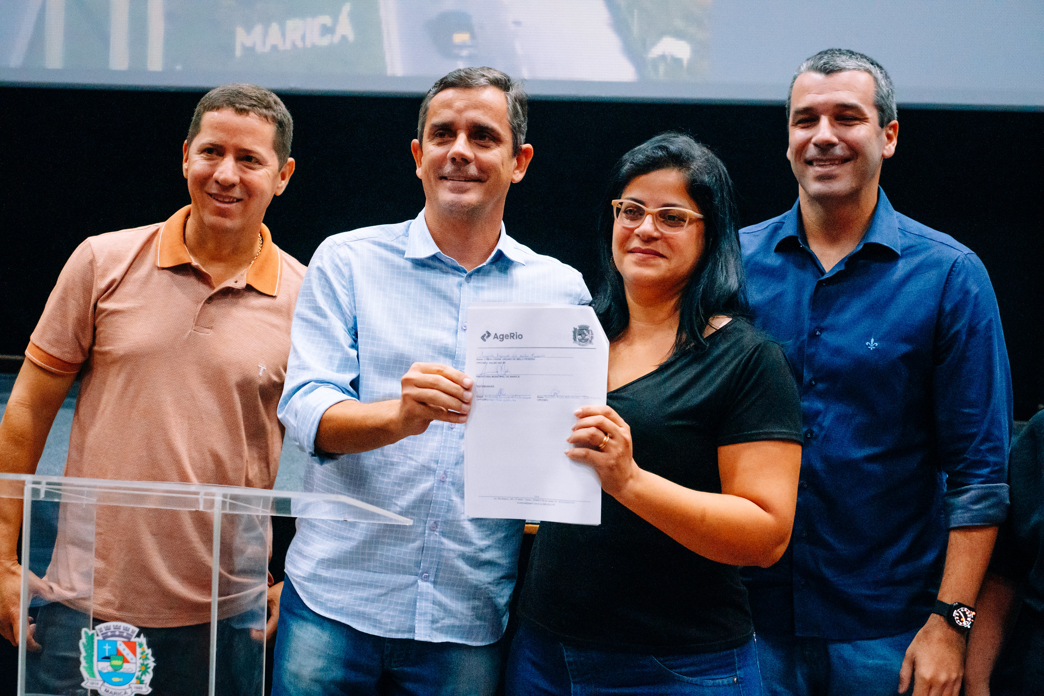 Prefeitura entrega 150 primeiros contratos a Microempreendedores Individuais (MEI)