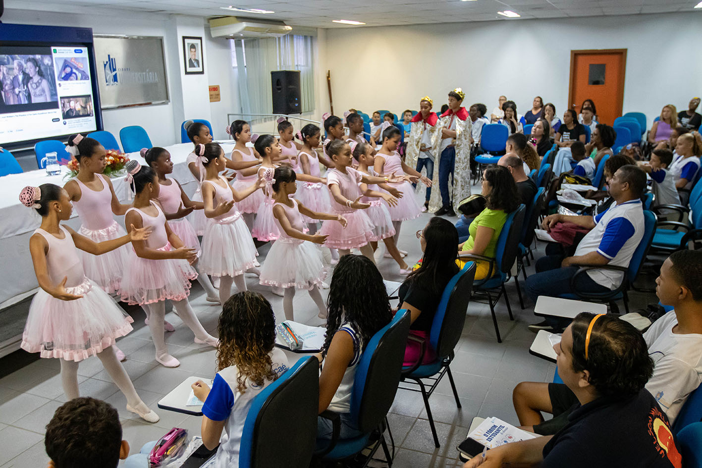 Secretaria Municipal de Educação promove II Fórum Estudantil