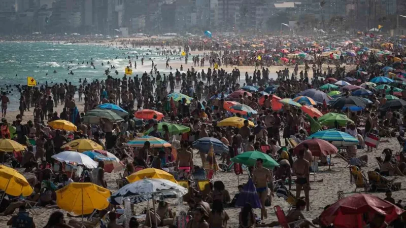 Calorão: RJ tem sensação térmica de 58,5°C; veja mais cidades afetadas
