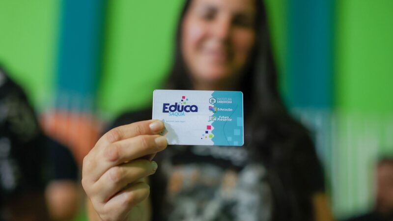 Prefeitura inicia entrega dos cartões Moeda Educa Saquá