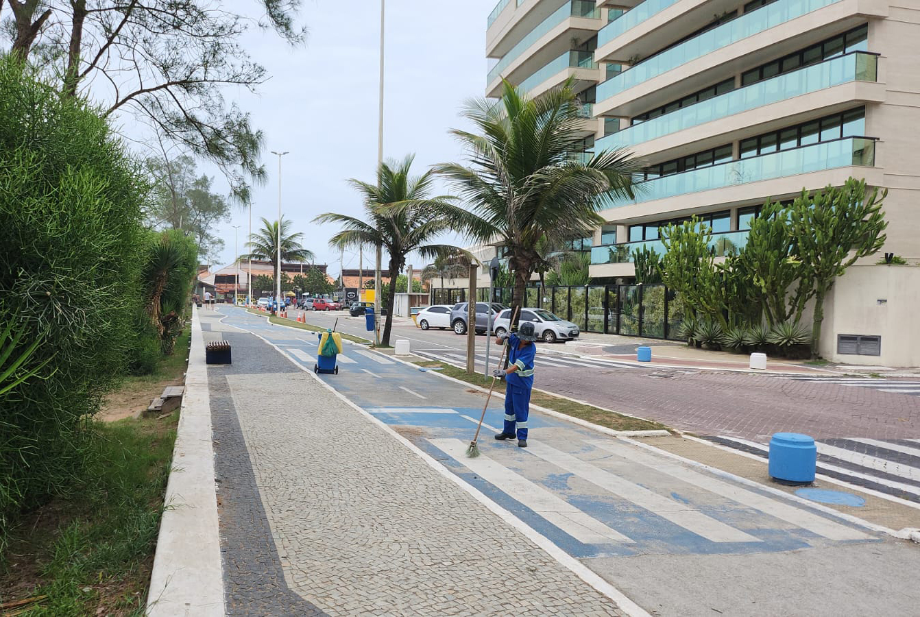 Prefeitura garante limpeza das praias e vias públicas no pós-Réveillon