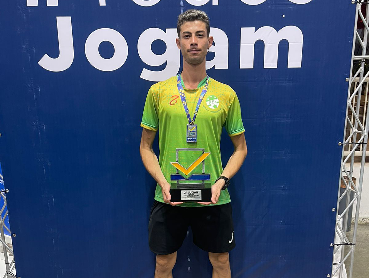 Atleta de Macaé conquista 2º lugar em campeonato brasileiro de tênis de mesa