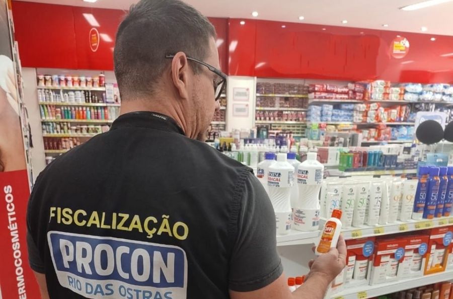 Procon fiscaliza preços de repelentes