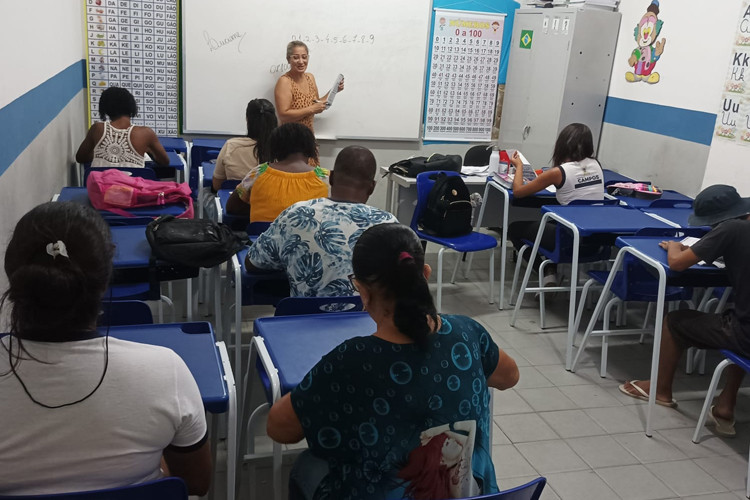 Educação de Jovens e Adultos amplia atendimentos para mais três localidades