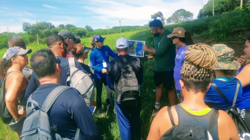 Professores da Rede Municipal de Cabo Frio exploram a natureza de Tamoios em visita técnica do projeto “Trilhas Park”