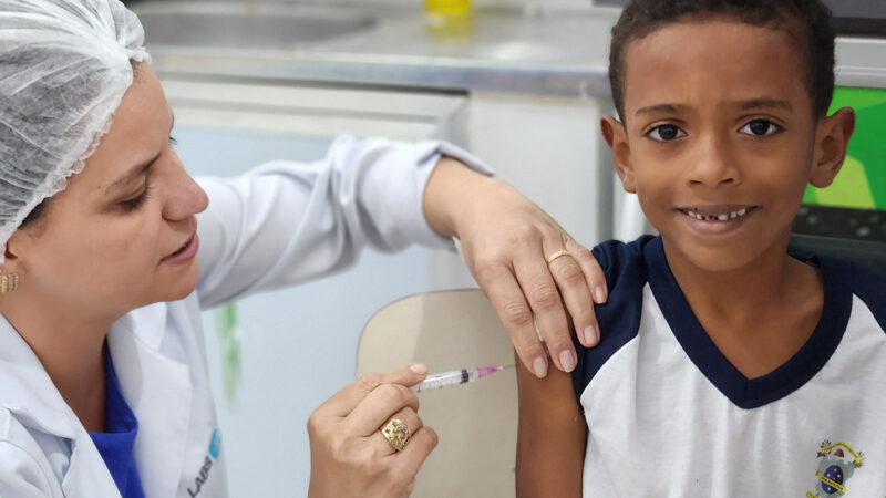 Saúde reforça a importância da imunização contra a meningite meningocócica