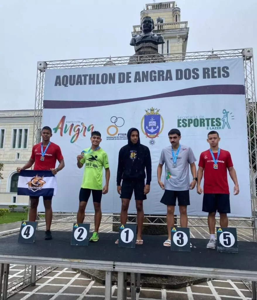 Atletas de Búzios Alcançam Destaque em Eventos de Atletismo