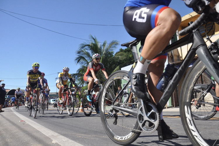 Festa do Fundão com a 76º edição da Corrida Ciclística neste sábado