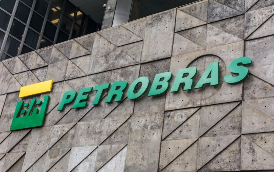 Gasolina e gás de cozinha da Petrobras têm novos preços para a distribuidoras