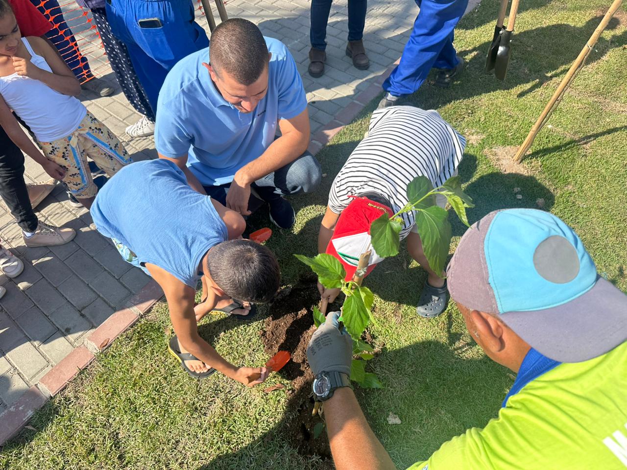 Secretaria de Estado das Cidades promove ação de arborização no MUVI, em São Gonçalo