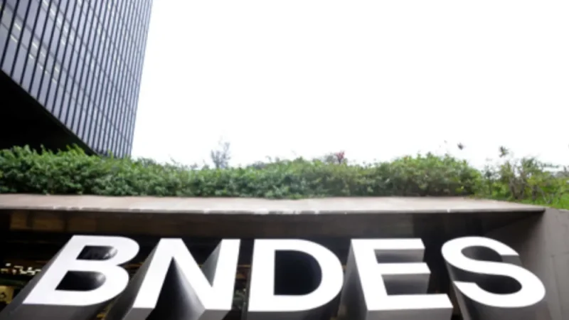 BNDES multiplica gastos com propaganda em 2024 e culpa gestão anterior