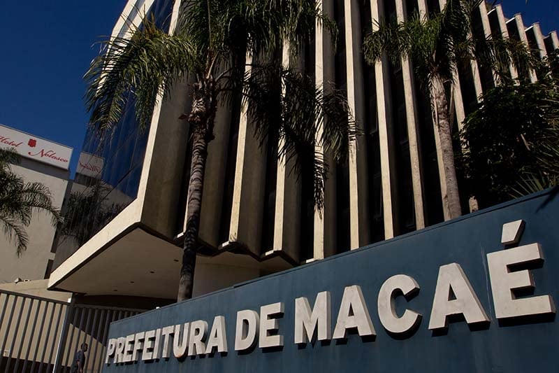 Com 43 mil inscritos, concurso Macaé RJ amplia cidades de prova