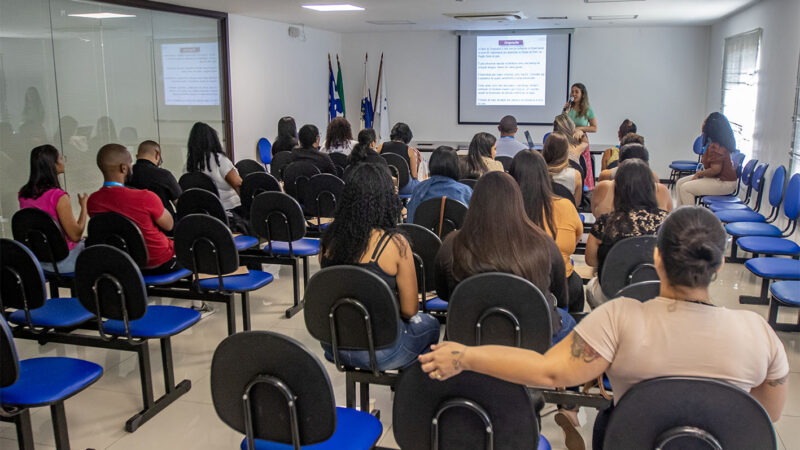 Profissionais da Saúde Básica recebem treinamento epidemiológico de combate à dengue