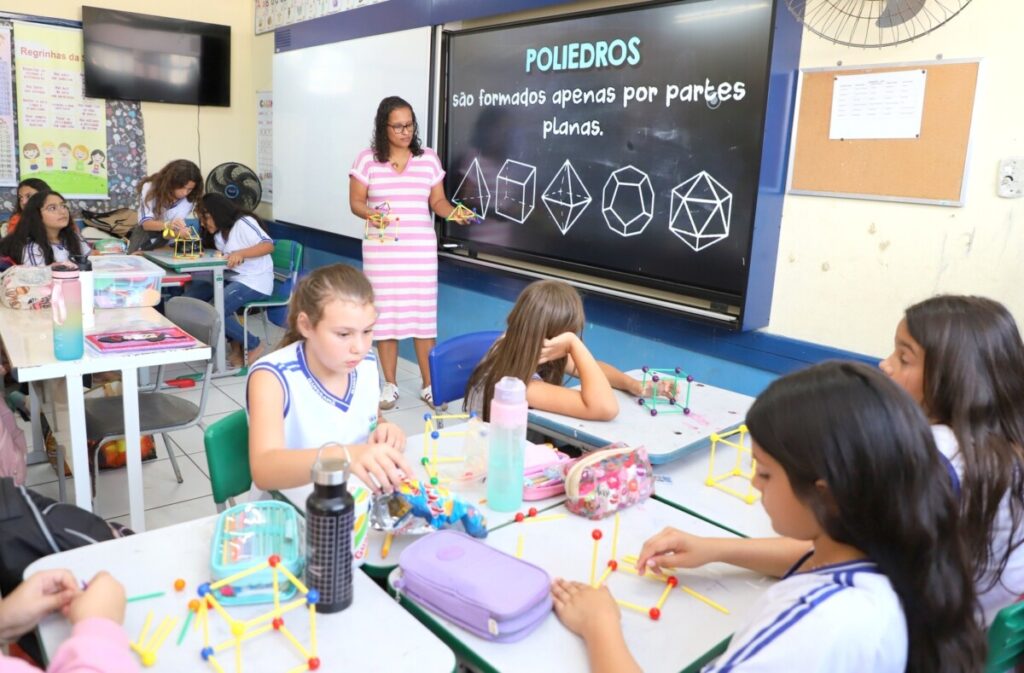 Quissamã moderniza a Educação com Salas Inteligentes