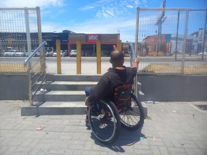 Supermercado em Cabo Frio será multado se não garantir acesso a cadeirantes