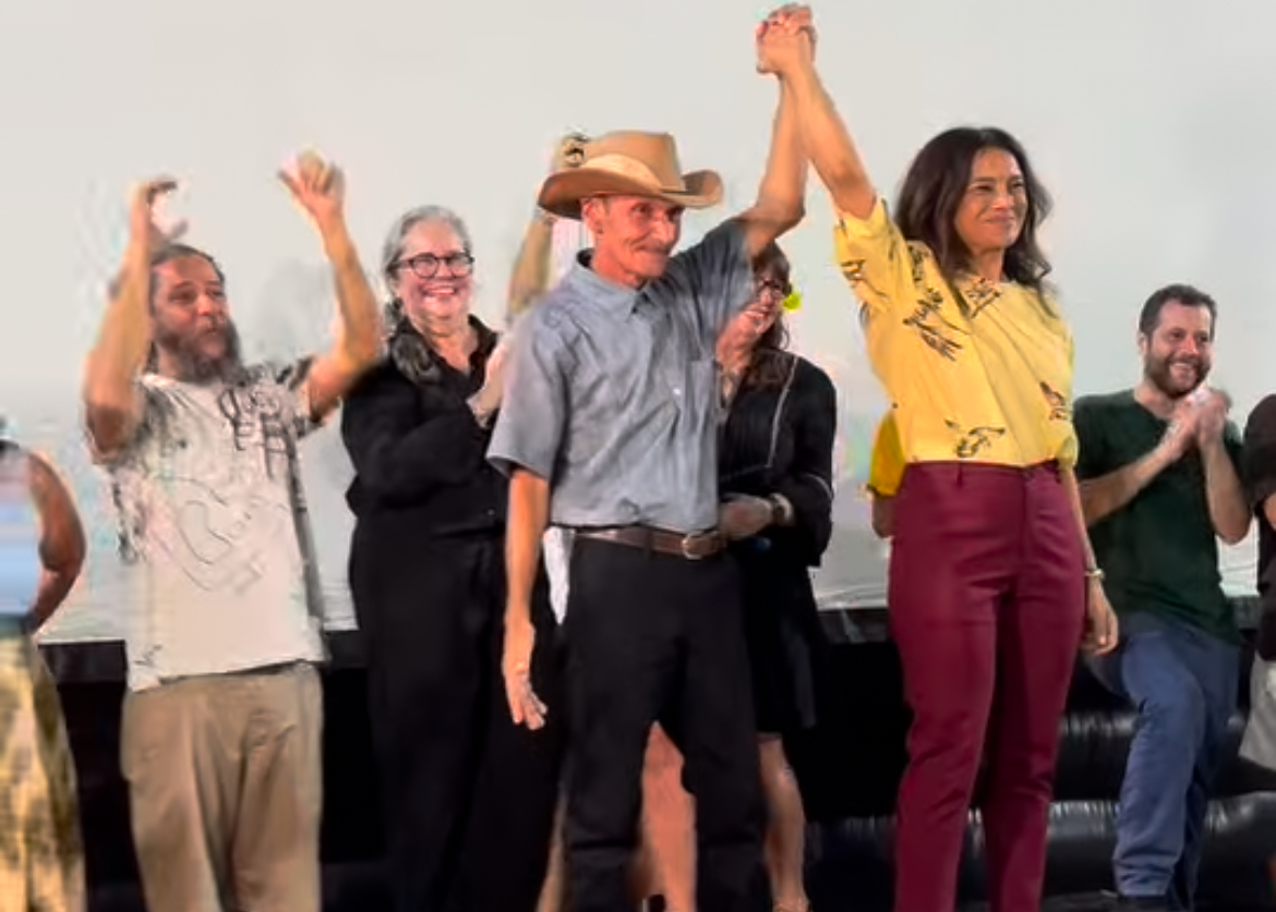 Dira Paes: ‘Arraial do Sana me despertou o desejo de vivenciar uma experiência cinematográfica do que eu estava sentindo naquele momento’