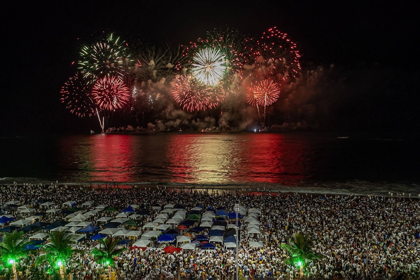 Réveillon em Macaé agita moradores e visitantes em três pontos da cidade