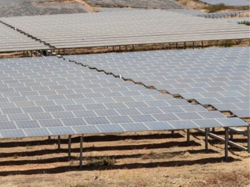 Prefeito de Maricá reforça ideia de implantar programa de energia solar na cidade