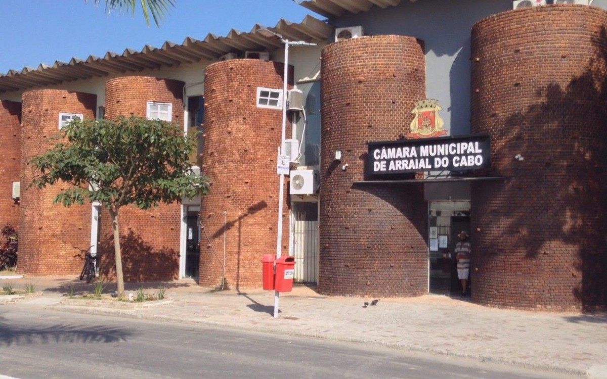 Prefeitura de Arraial do Cabo anuncia resultados e novas etapas dos processos seletivos