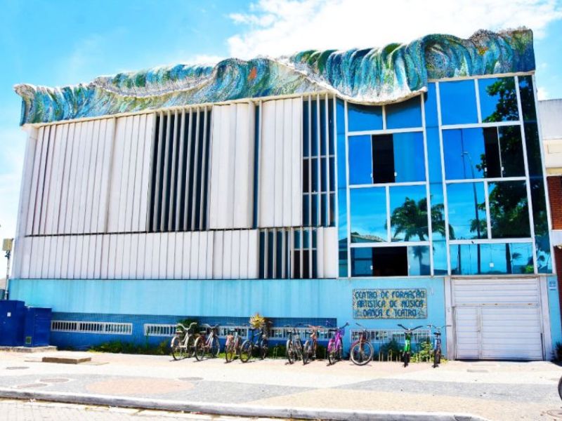 Onda, em Rio das Ostras, está com inscrições abertas para cursos na área artística