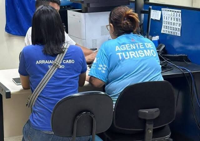 Flagrante de atividade profissional irregular leva homem à delegacia em Arraial do Cabo