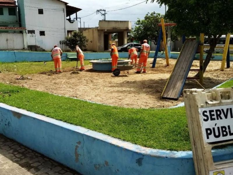 Prefeitura trabalha para reformar todas as praças de Rio das Ostras