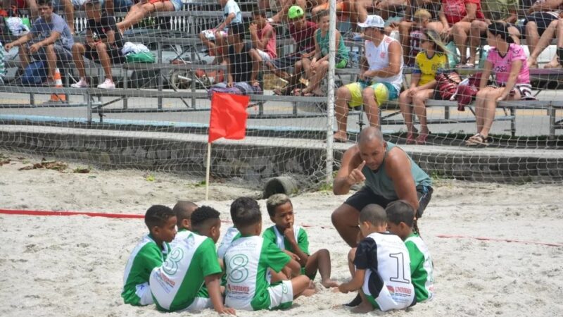 Iguaverão oferece programação esportiva e cultural gratuita na Praia do Centro