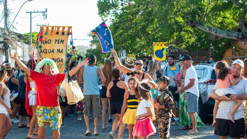 Bloco “Não Tem Água na Moringa” tem evento gratuito nesse domingo, 23, em Búzios