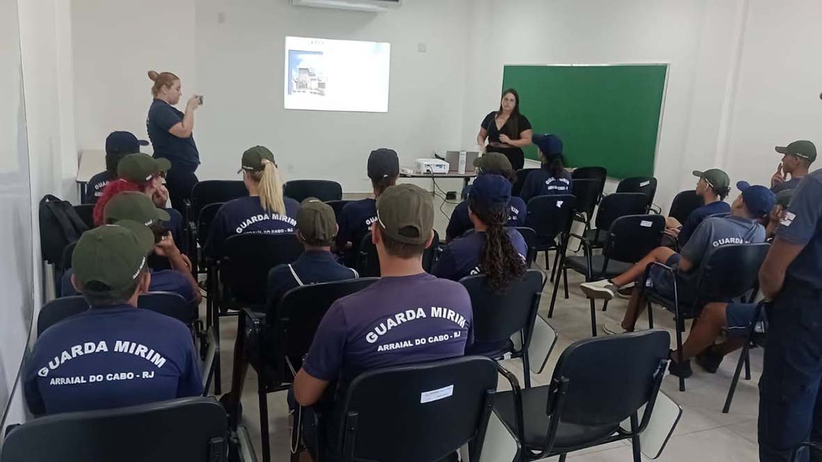 Futuro sustentável: iniciativa ambiental forma guardiões do mar em Arraial do Cabo